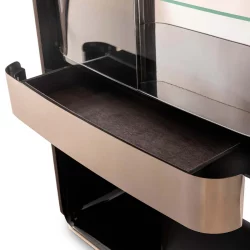 Alternative view of Havergate tall cabine