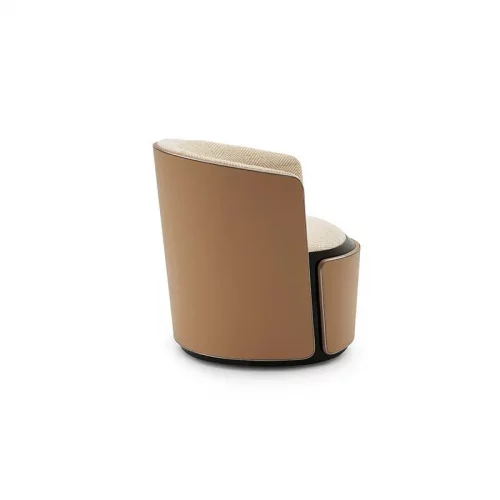 Alternative view of Mere armchair