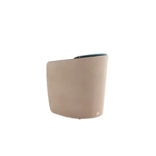 Alternative view of Rugby armchair