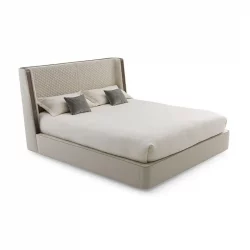 Alternative view of Stamford bed