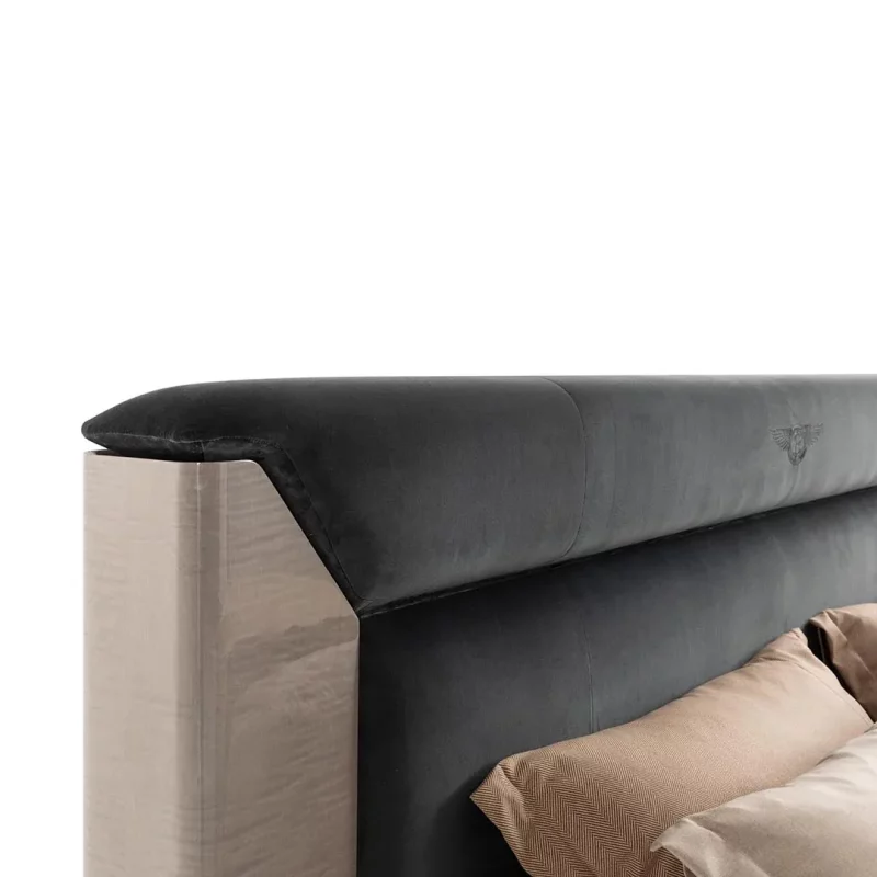 Tiverton bed
