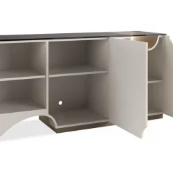 Alternative view of Chasm Media