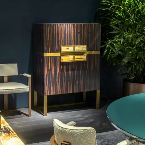 Alternative view of COSMOPOLITAN